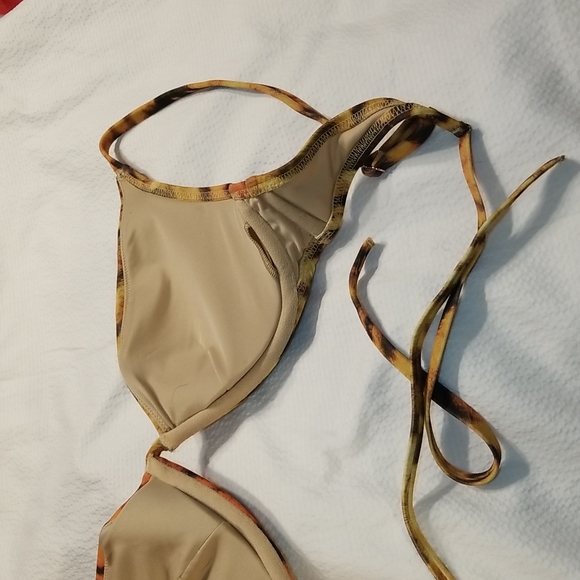 NWT PUSH UP LOW CUT UNDER WIRE PADDED BRA TOP SWIM SWIMSUIT BEACH ANIMAL… - Picture 2 of 4